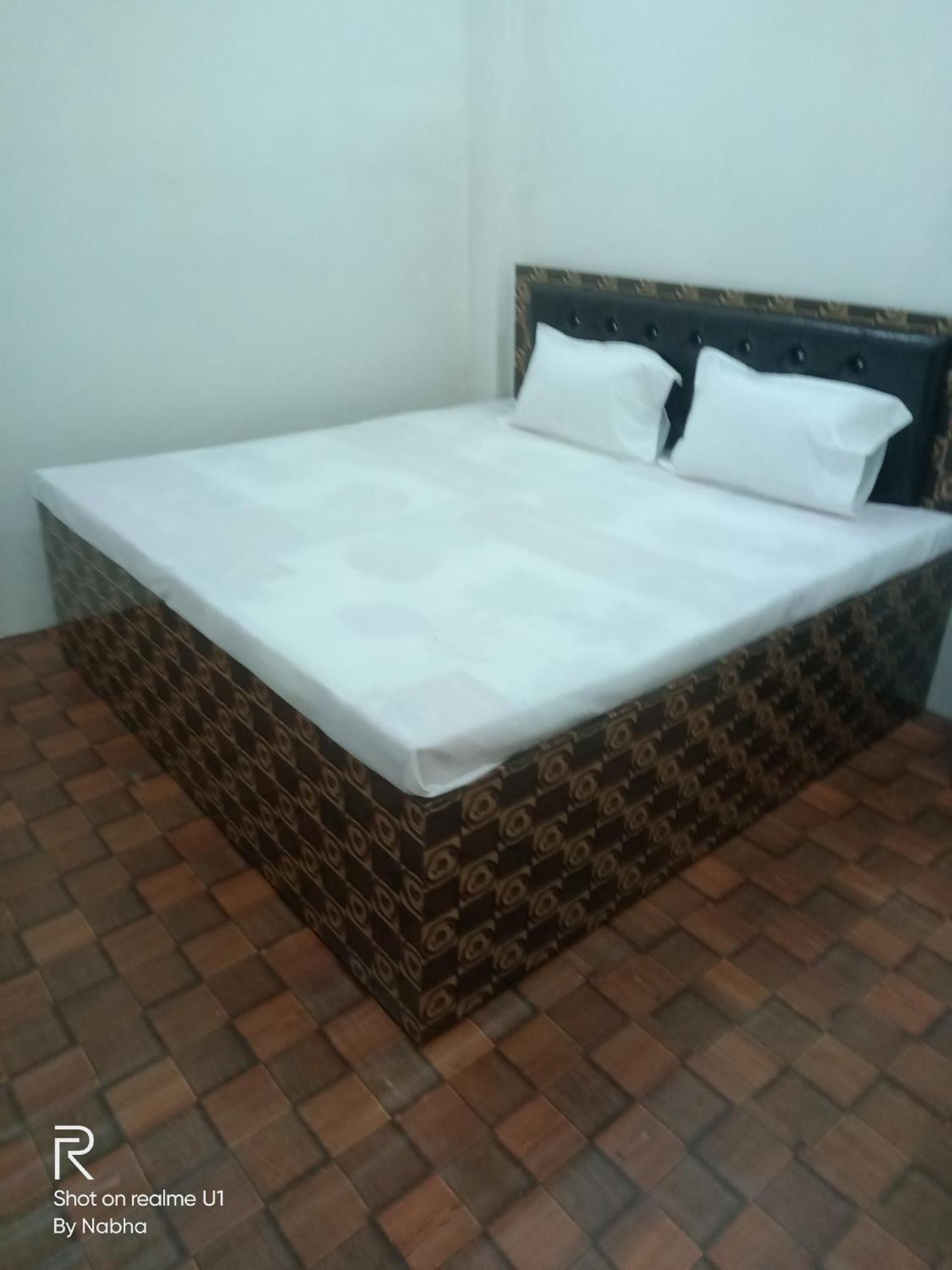 Shivaay Home Stay Varanasi Exterior foto