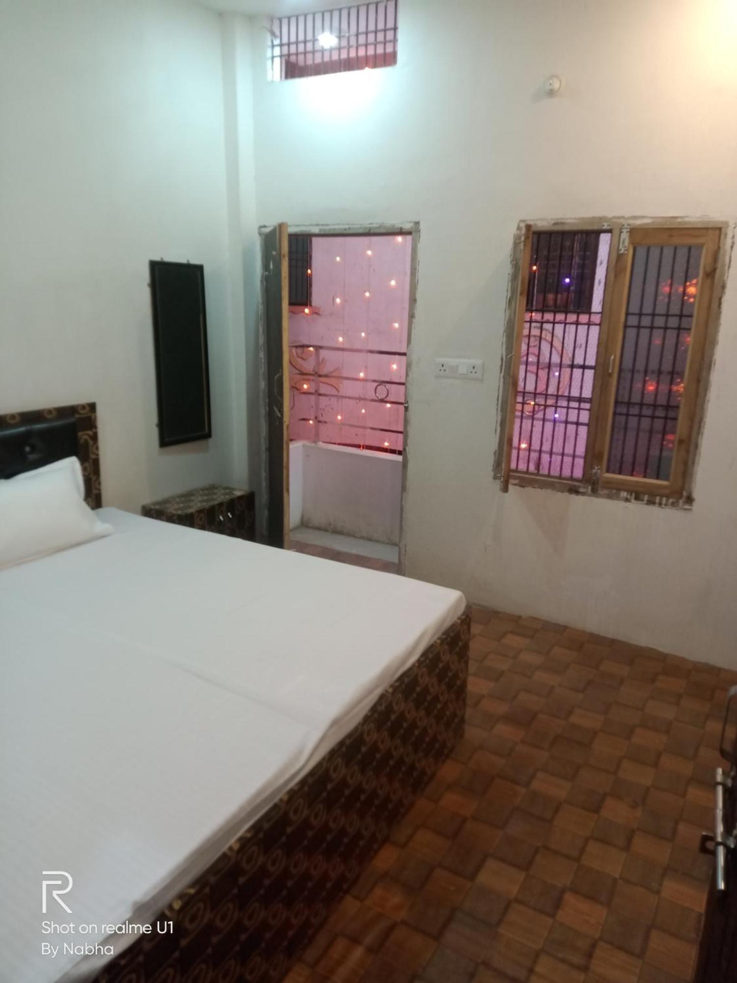 Shivaay Home Stay Varanasi Exterior foto