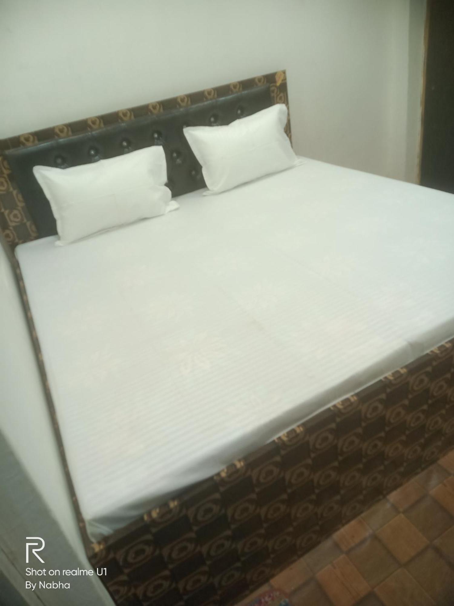 Shivaay Home Stay Varanasi Exterior foto
